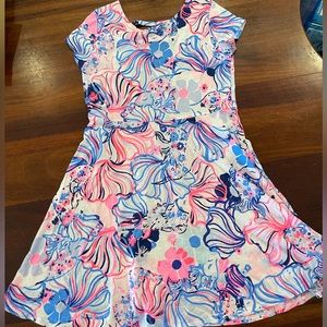 Lilly Pulitzer girls dress. Like new. L 8-10